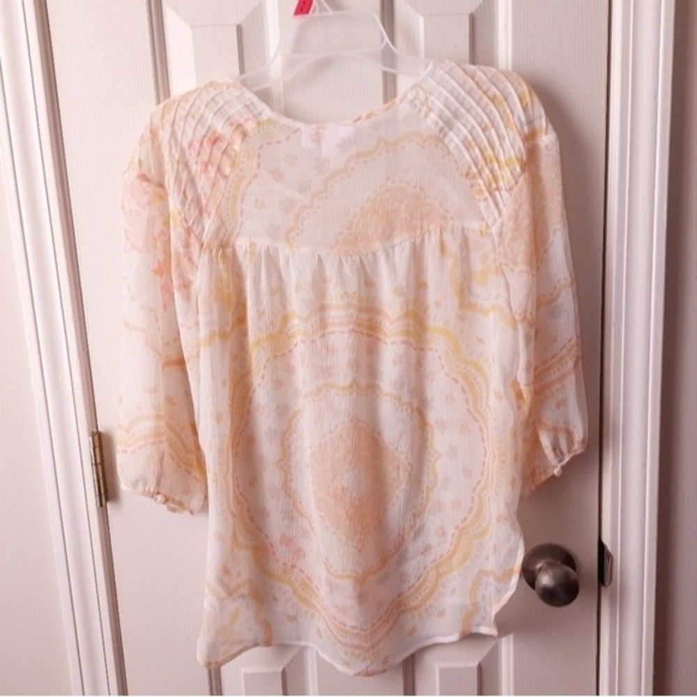 Lauren Conrad - Pintuck Peasant Boho Sheer Top Peach & White "Maribella Tile" - Picture 3 of 6